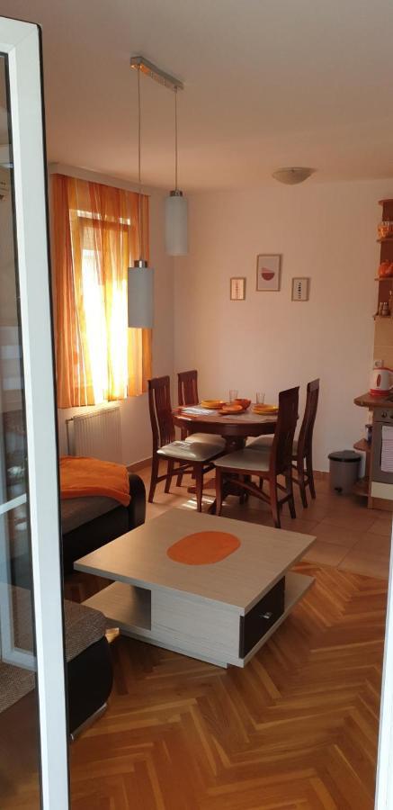 Apartman Anja Novi Sad Exterior photo