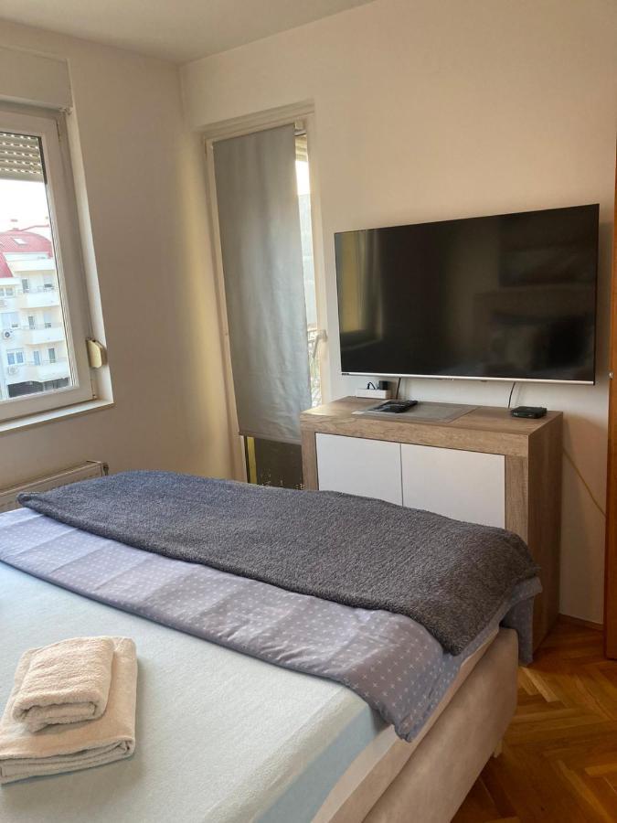 Apartman Anja Novi Sad Exterior photo